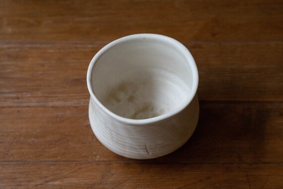 Chawan in matt white glaze — photo 5 of 10