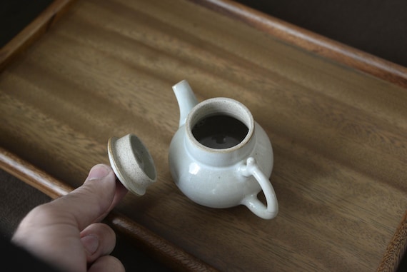 Gong Fu Ceramic Teapot — photo 8 of 12