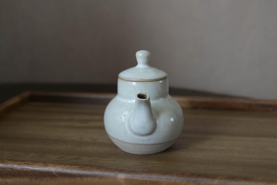 Gong Fu Ceramic Teapot — photo 6 of 12