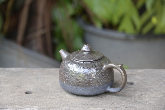 Handmade Ceramic Teapot — photo 9 of 12