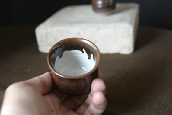 Small Ceramic Tea Cups — photo 7 of 10