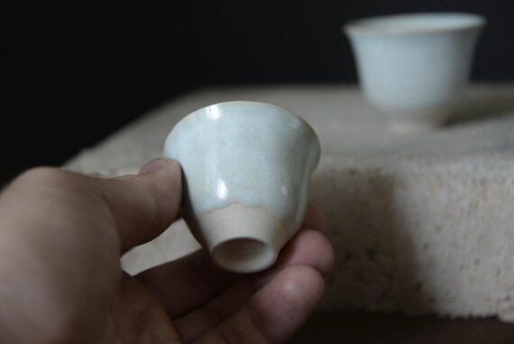 Tiny Tulips shaped Tea Cups — photo 4 of 8