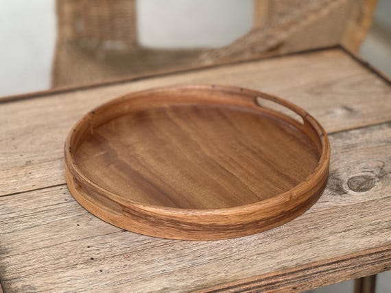Walnut wood round tray — photo 3 of 9