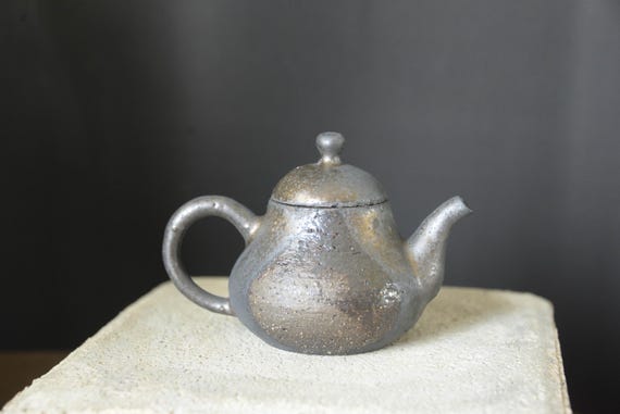 Ceramic teapot Pear shape — photo 4 of 15