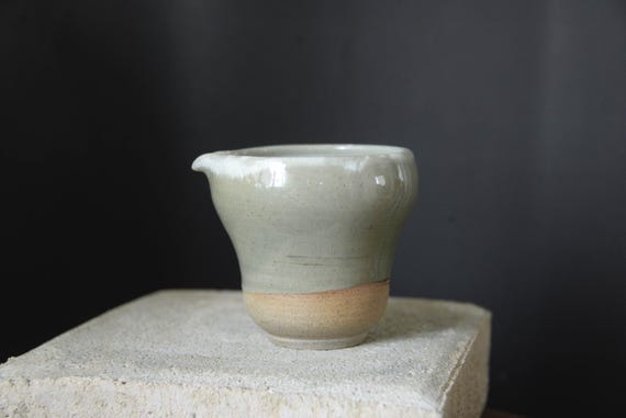 Tea Pitcher Handmade Gong Dao Bei