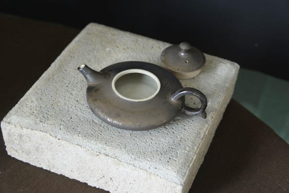 Pancake Teapot for Gong Fu Cha — photo 10 of 11