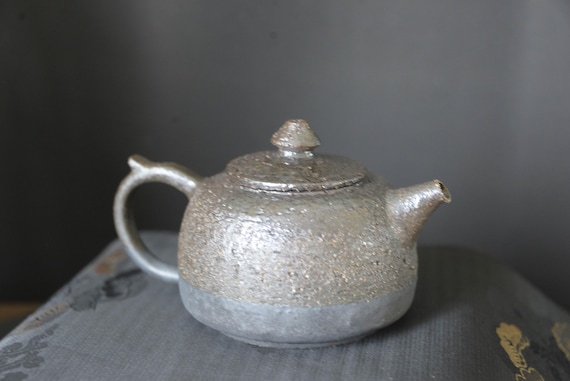 Handmade Ceramic Teapot — photo 3 of 12