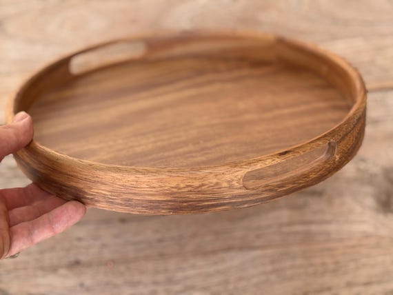 Walnut wood round tray — photo 5 of 9