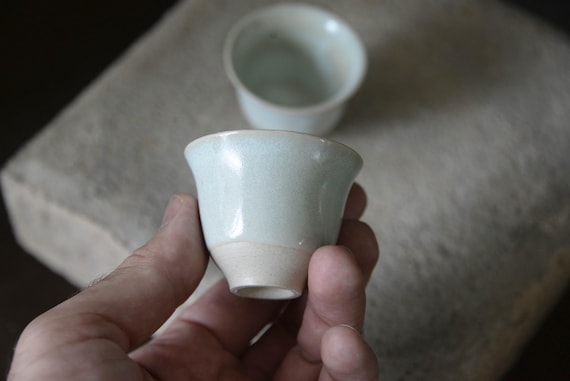 Tiny Tulips shaped Tea Cups — photo 3 of 8