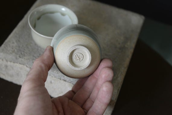 Small Ceramic Tea Cups — photo 6 of 8