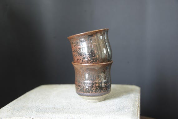 Small Ceramic Tea Cups — photo 5 of 10