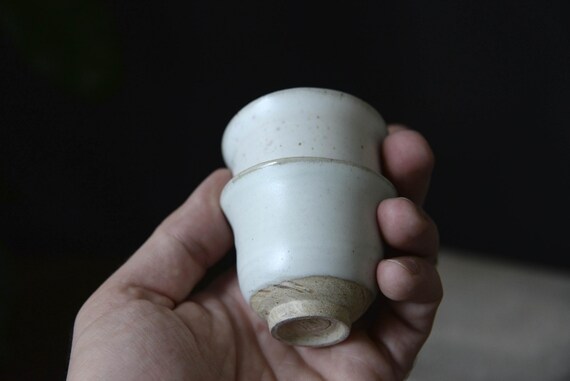 Small Ceramic Tea Cups — photo 6 of 7